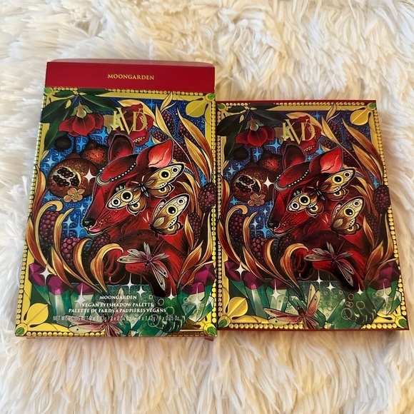 Kat Von D KVD Moongarden Eyeshadow Palette - Picture 3 of 4